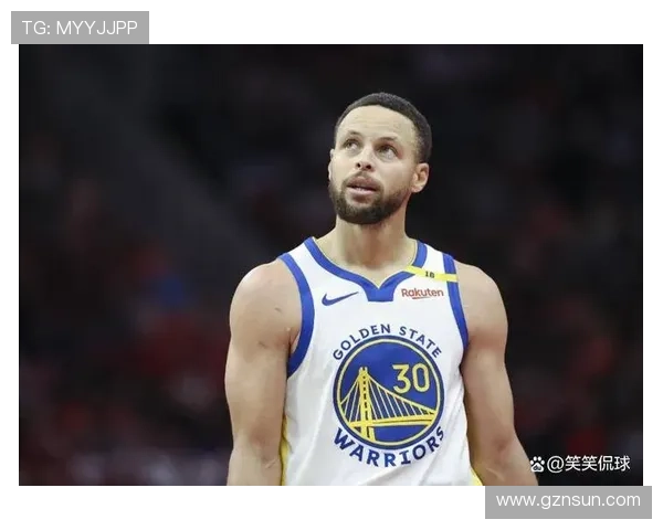 库里右膝无结构损伤仍持续肿痛